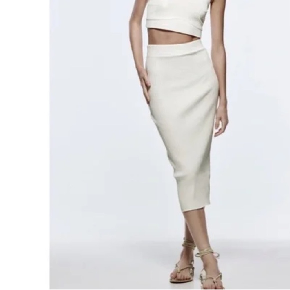 Zara white stretchy ribbed midi skirt - Picture 1 of 5